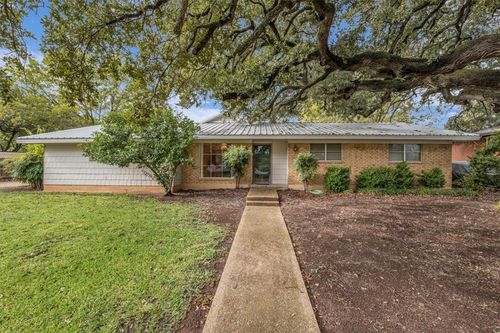 4000 N 30th St, Waco, TX, 76708-1591 | Card Image