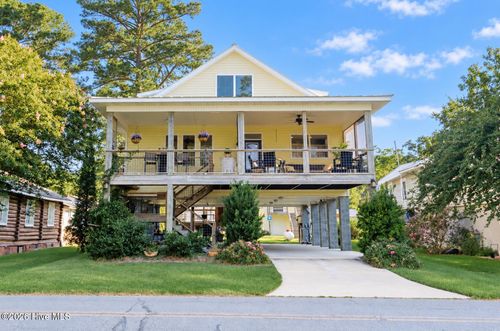 998 Bayview Rd, Bath, NC, 27808-9459 | Card Image
