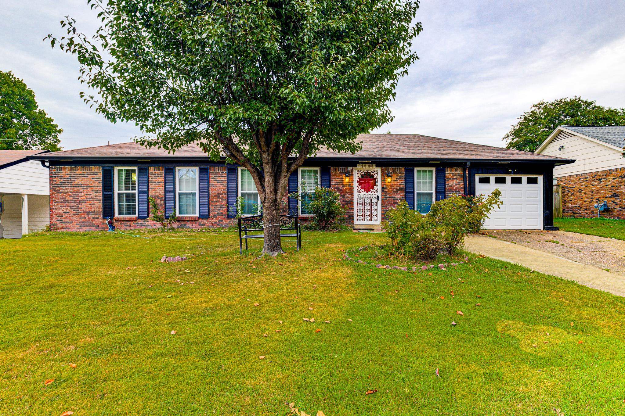 Kinilwood St, Memphis, TN 38134