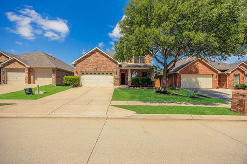 3949 Sunnygate Dr, Roanoke, TX, 76262-3350 | Card Image