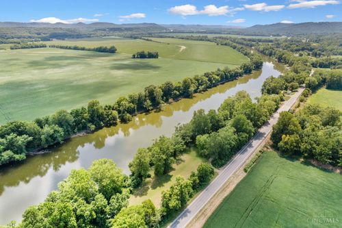 15738 State Route 104, Lucasville, OH, 45648-8591 | Card Image