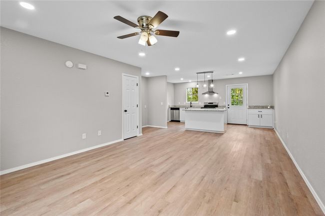 B - 4 Jonquilla Way, Home with 4 bedrooms, 3 bathrooms and null parking in Bentonville AR | Image 5