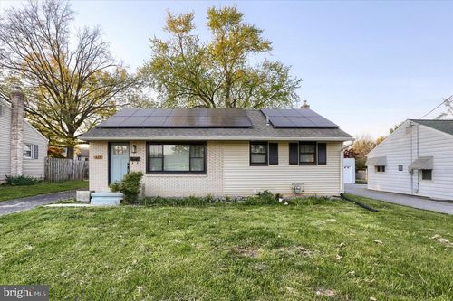 413 Birchland Ave, MOUNT JOY, PA, 17552-1205 | Card Image