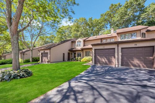 47 Jeremy Cir, Nesconset, NY, 11767-2937 | Card Image