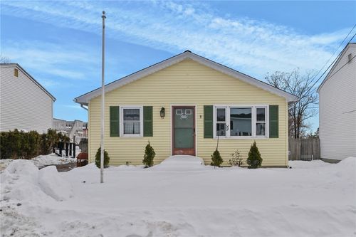 57 Whirlaway Pl, Pawtucket, RI, 02861-4302 | Card Image