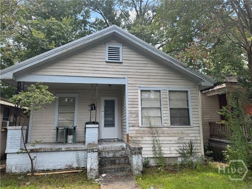 809 W 44th St, savannah, GA, 31405-1735 | Card Image