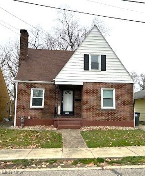 703 Jeanette Ave, Steubenville, OH, 43952-1294 | Card Image