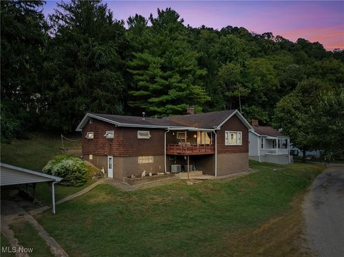 8 Spring St, Bridgeport, OH, 43912-1332 | Card Image