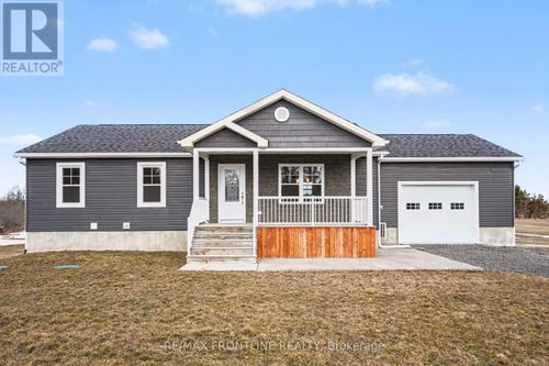 938 Drummond Concession 1, Perth, ON, K7H3C3 | Card Image