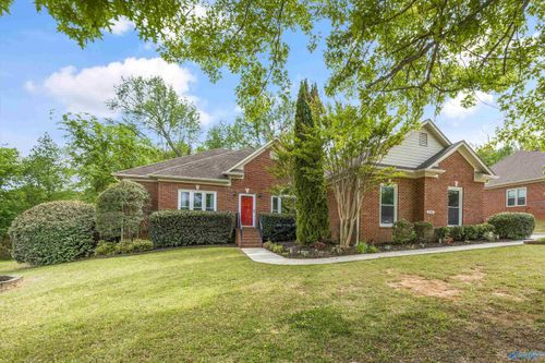 204 Legacy Park Dr, Huntsville, AL, 35806-4213 | Card Image