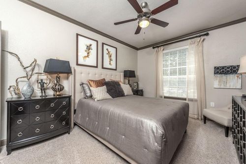 apt-229-5800 Woodway Dr, Houston, TX, 77057-1509 | Card Image