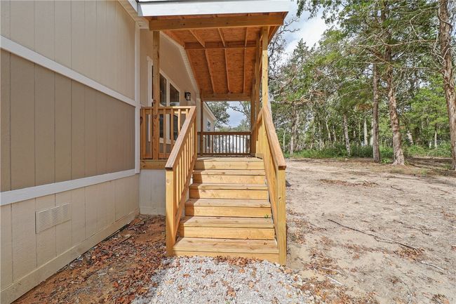 View of staircase | Image 28