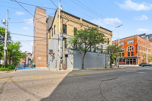 280 E Michigan Avenue, Kalamazoo, MI, 49007 | Card Image