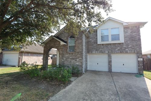 5510 Bear Cave Ln, Katy, TX, 77449-7664 | Card Image