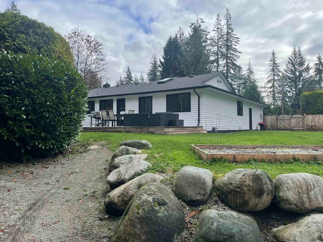 27171 112 Ave, House other with 3 bedrooms, 2 bathrooms and 9 parking in Maple Ridge BC | Image 25