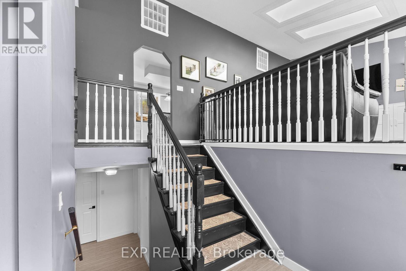 Residential in McNab/Braeside 5