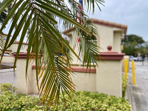 unit-302-823 Camargo Way, ALTAMONTE SPRINGS, FL, 32714-3943 | Card Image