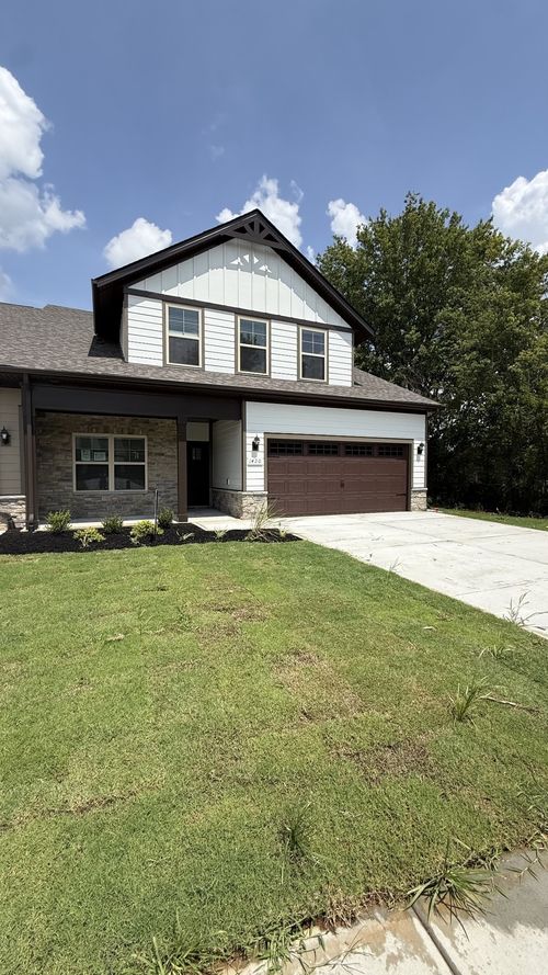 1420 Suzanne Dr, Murfreesboro, TN, 37128-5615 | Card Image