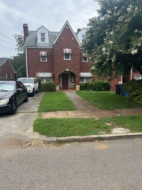 3813 Shadylawn Ave Nw, Roanoke, VA, 24012-3372 | Card Image