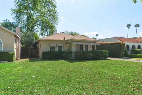 70 S Parkwood, Pasadena, CA, 91107 | Card Image