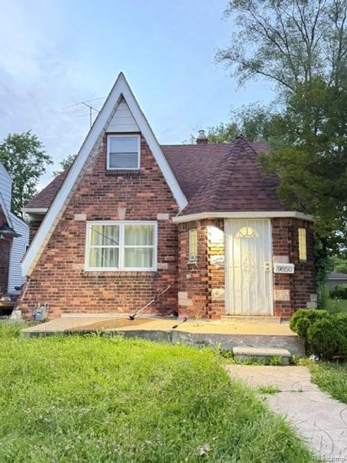 9850 Yorkshire Rd, Detroit, MI, 48224-1931 | Card Image
