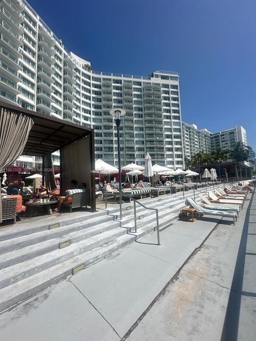 1606-1100 W Ave 1606, Miami Beach, FL, 33139 | Card Image