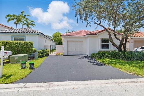 319 Nw 74th Way, Plantation, FL, 33317-2298 | Card Image