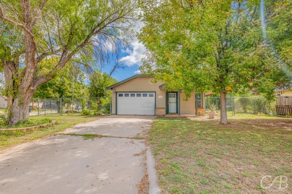 Partridge Pl, Abilene, TX 79605