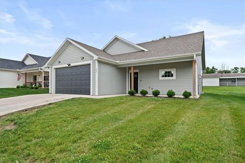 407 Ne Sycamore Ct, Oak Grove, MO, 64075-6133 | Card Image