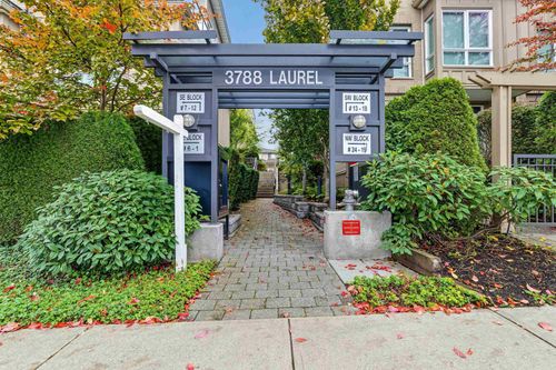 15-3788 Laurel Street, Burnaby, BC, V5G1M7 | Card Image