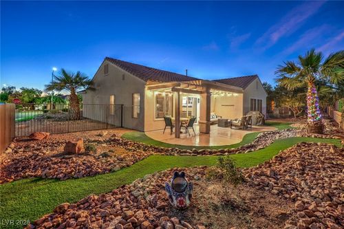 3110 Scotts Valley Dr, Henderson, NV, 89052-6925 | Card Image