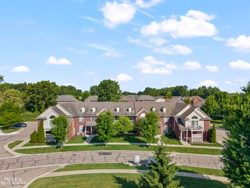 29981 Fox Run Cir, Warren, MI, 48092-6311 | Card Image