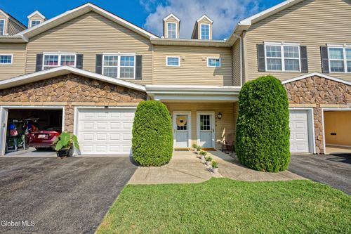 505 Avalon Pl, Cohoes, NY, 12047-1763 | Card Image