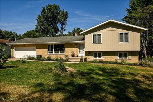 1365 Vanderhoof Rd, New Franklin, OH, 44203-4743 | Card Image