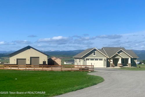 271 Serenity Ln, Grover, WY, 83122 | Card Image