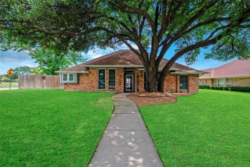 2341 Tamarisk Ln, Plano, TX, 75023-6422 | Card Image
