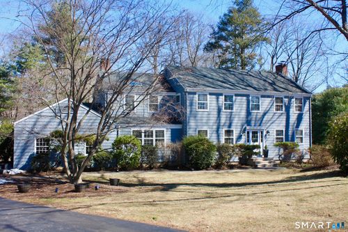 610 Unquowa Rd, Fairfield, CT, 06824-5034 | Card Image
