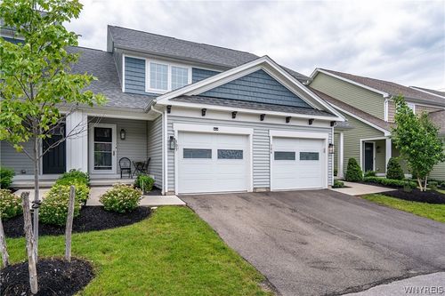 303 Carriage Ln, West Seneca, NY, 14224-2686 | Card Image
