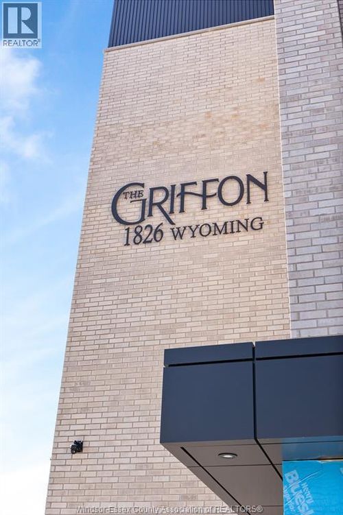 405-1826 Wyoming Ave, Lasalle, ON, N9H0P6 | Card Image