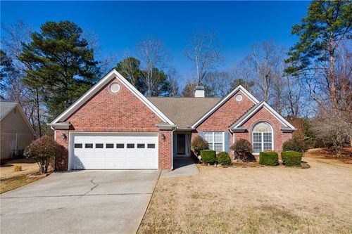 215 Morning Glen Dr, Suwanee, GA, 30024-7021 | Card Image