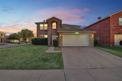 3825 Irish Setter Dr, Fort Worth, TX, 76123-2596 | Card Image