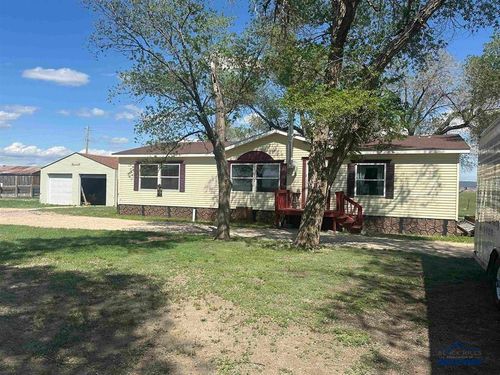 310 Truman St, Edgemont, SD, 57735-3102 | Card Image