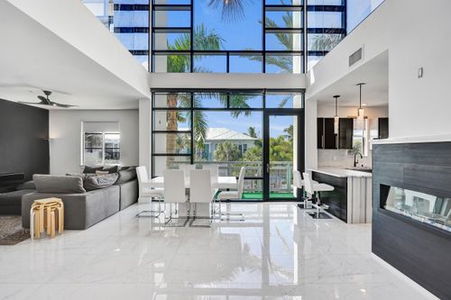 307-365 Se 6th Ave, Delray Beach, FL, 33483-5297 | Card Image
