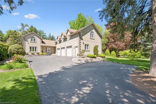 57 Margaret Avenue S, Waterloo, ON, N2J2C8 | Card Image