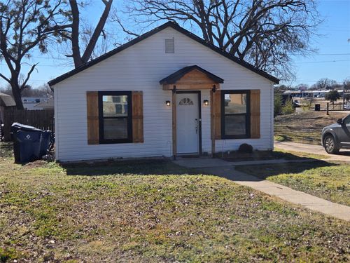 108 W Acheson St, Denison, TX, 75021-6347 | Card Image