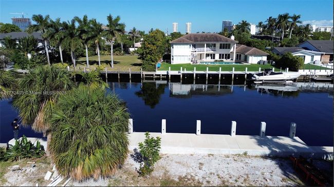 460 Holiday Dr, House other with 7 bedrooms, 10 bathrooms and null parking in Hallandale Beach FL | Image 21