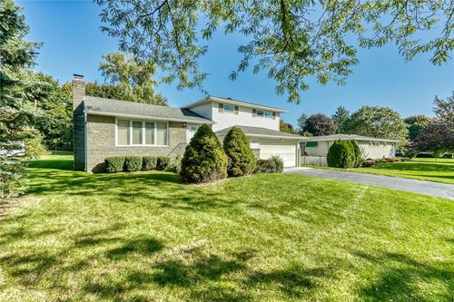 241 Willowcrest Dr, Rochester, NY, 14618-4343 | Card Image