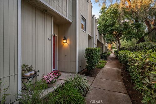 688 Sycamore Ave, Claremont, CA, 91711 | Card Image