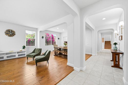 4305 Crabapple Ct, Moorpark, CA, 93021-3589 | Card Image