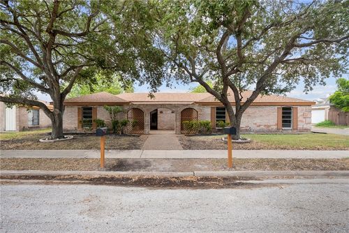 b-5009 Wingfoot Ln, Corpus Christi, TX, 78413-2224 | Card Image